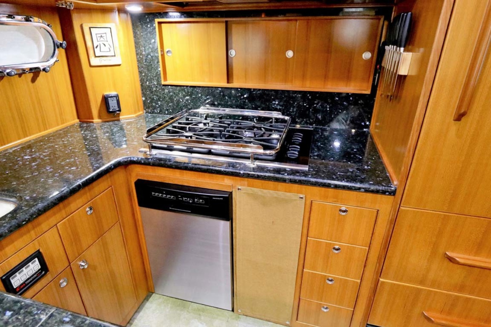 Nordhavn-47 2005-Fusion North Palm Beach-Florida-United States-Cooktop and Dishwasher-1423990 | Thumbnail