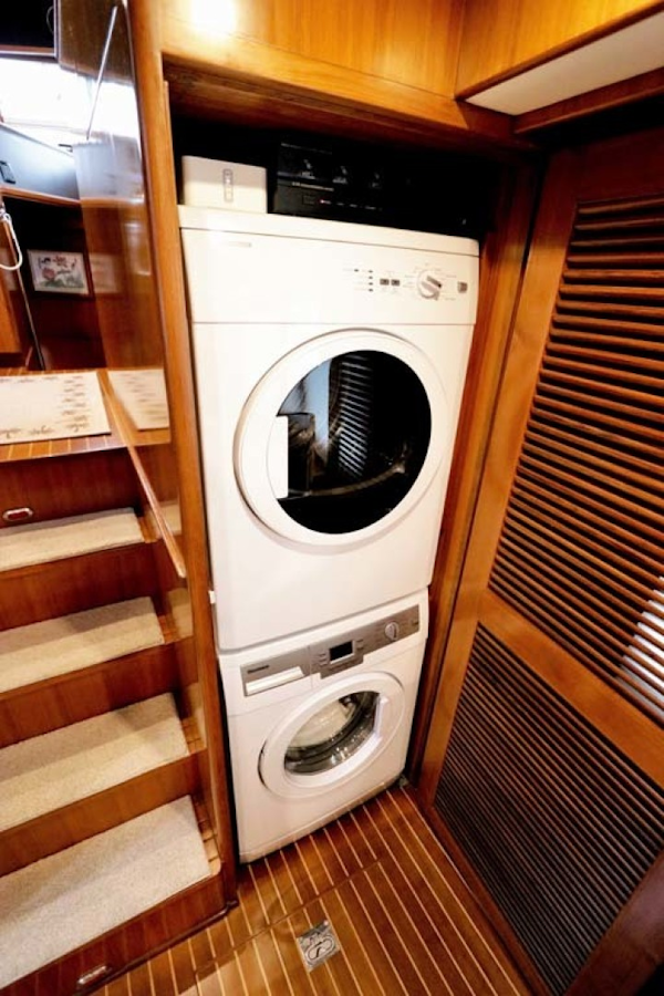 Nordhavn-47 2005-Fusion North Palm Beach-Florida-United States-Washer and Dryer-1423987