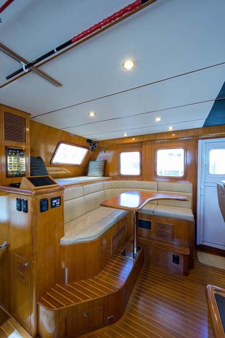 Nordhavn-47 2005-Fusion North Palm Beach-Florida-United States-Dinette Table and Berth-1424003 | Thumbnail