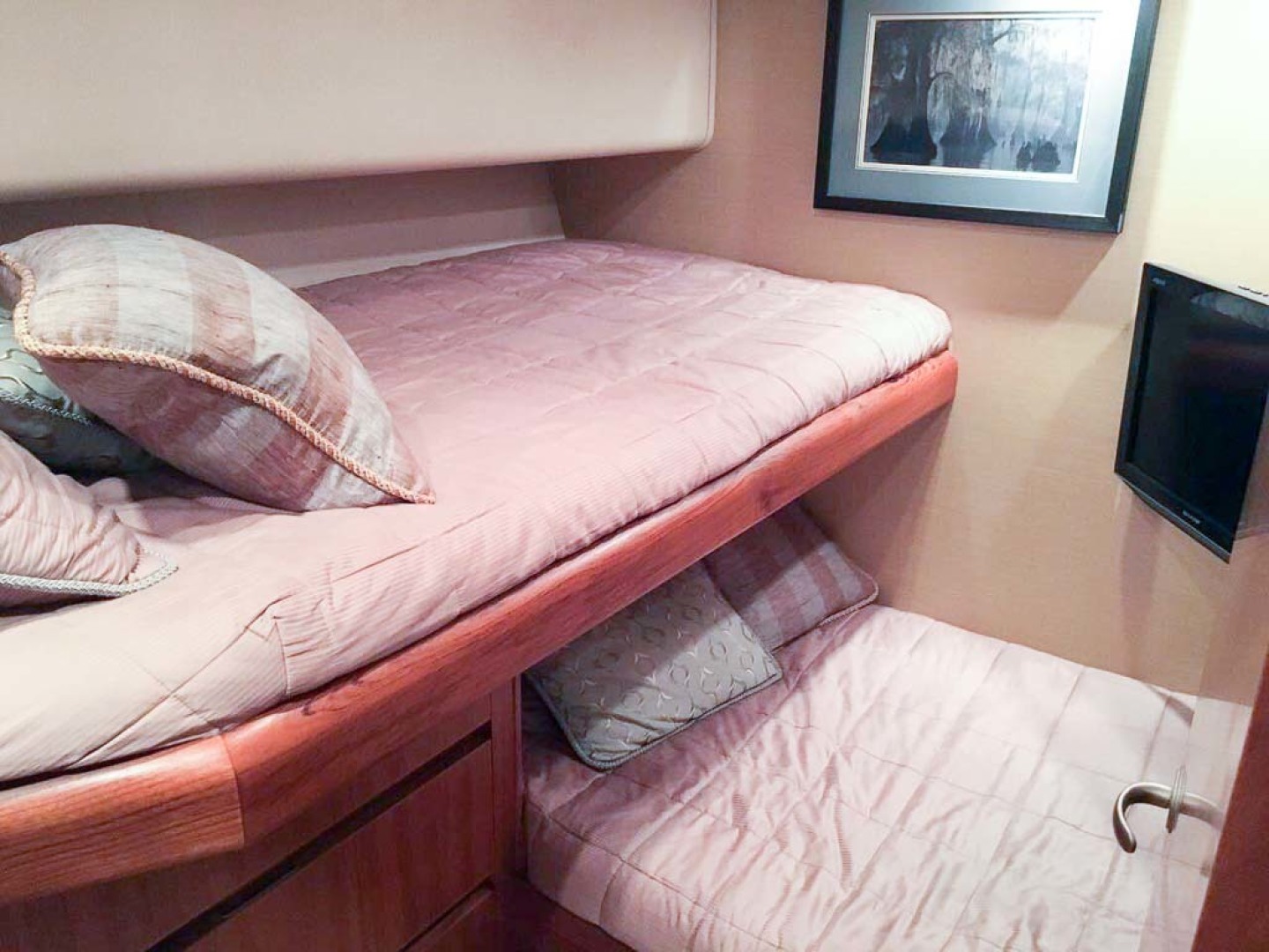 Viking-60 Convertible 2009-Miss Behavin Stuart-Florida-United States-8 Guest Berth-1416132 | Thumbnail