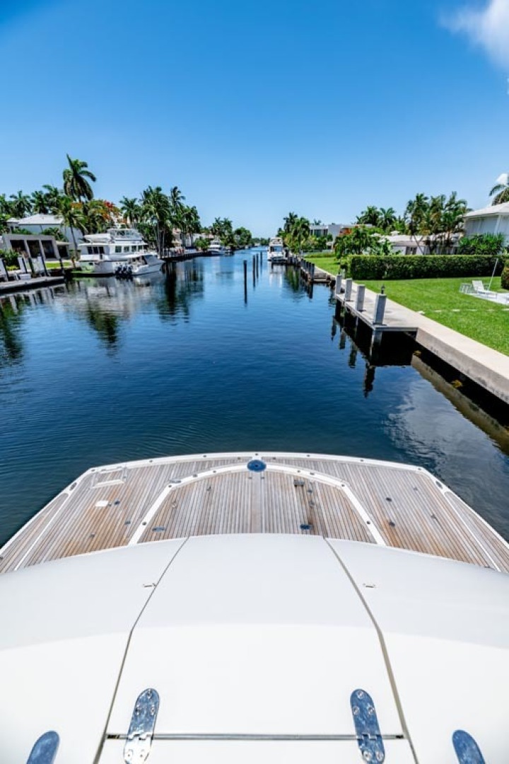 Sunseeker-Motor Yacht 2014-Full Circle Fort Lauderdale-Florida-United States-40 Swim Platform Viewed From Aft Deck-1430552 | Thumbnail