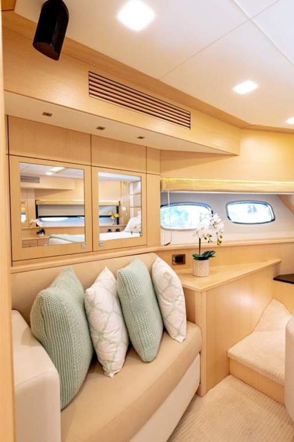 Sunseeker-Motor Yacht 2014-Full Circle Fort Lauderdale-Florida-United States-19 VIP Guest Cabin To Port-1430536