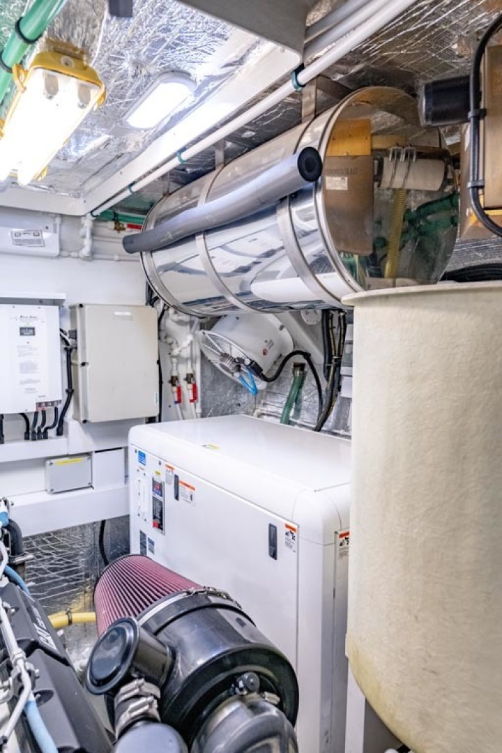 Sunseeker-Motor Yacht 2014-Full Circle Fort Lauderdale-Florida-United States-49 Engine Room-1430560 | Thumbnail