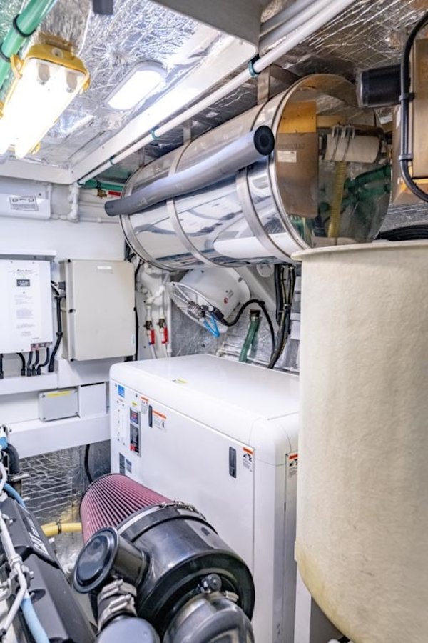 Sunseeker-Motor Yacht 2014-Full Circle Fort Lauderdale-Florida-United States-49 Engine Room-1430560