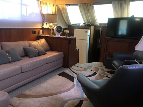Hatteras-Motor Yacht 1986-Seaview Miami-Florida-United States-Salon and Galley-1432711