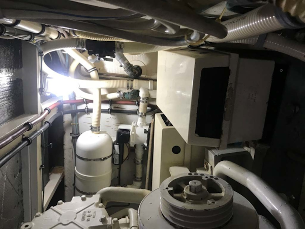 Hatteras-Motor Yacht 1986-Seaview Miami-Florida-United States-Engine Room-1432723