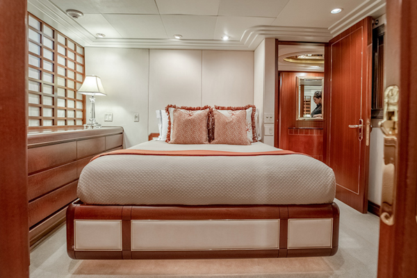 Feadship-Tri-Deck 1992-NEVER ENOUGH Nassau-Bahamas-Guest Stateroom-1434178