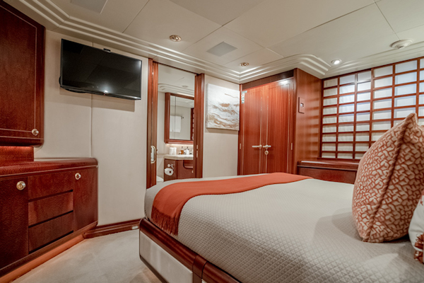 Feadship-Tri-Deck 1992-NEVER ENOUGH Nassau-Bahamas-Guest Stateroom-1434179