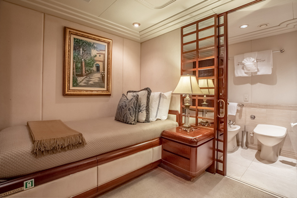 Feadship-Tri-Deck 1992-NEVER ENOUGH Nassau-Bahamas-Twin Stateroom-1434181