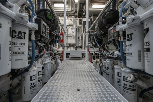 Feadship-Tri-Deck 1992-NEVER ENOUGH Nassau-Bahamas-Engine Room-1434209