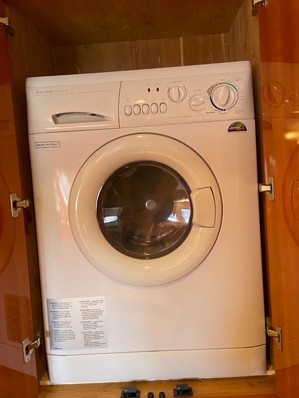 Regal-5260 2009 -Trinidad-Trinidad and Tobago-1457515