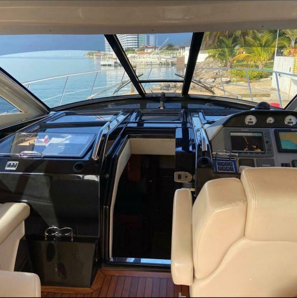 Regal-5260 2009 -Trinidad-Trinidad and Tobago-5422825