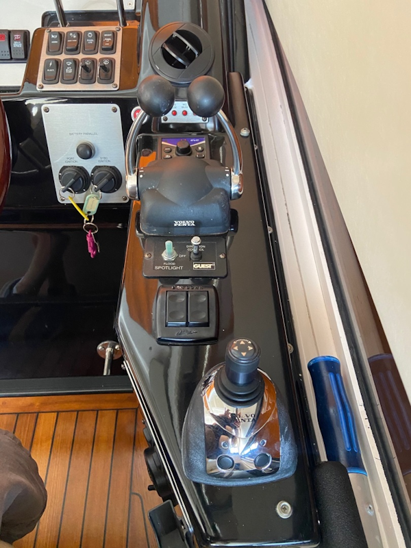 Regal-5260 2009 -Trinidad-Trinidad and Tobago-1457506