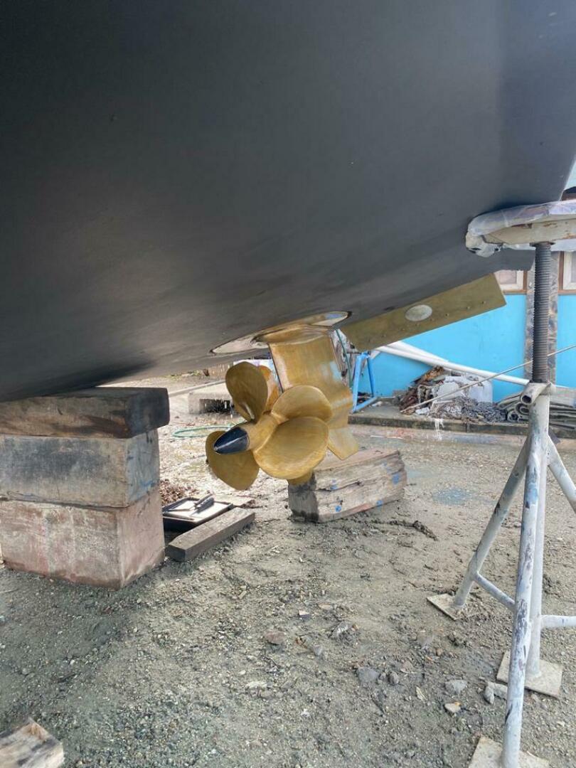 Regal-5260 2009 -Trinidad-Trinidad and Tobago-5422834 | Thumbnail