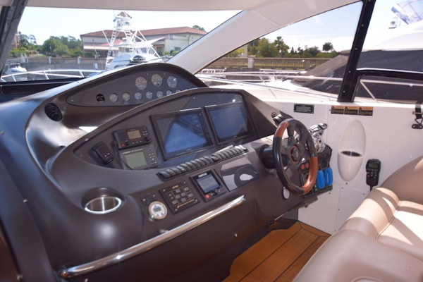 Sunseeker-Predator 2003-Low Profile PALM BEACH-Florida-United States-Helm Instrumentation-1576370