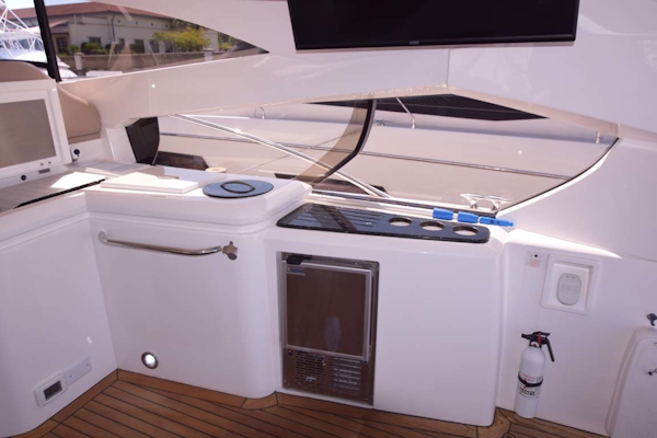 Sunseeker-Predator 2003-Low Profile PALM BEACH-Florida-United States-Wet Bar-1576381