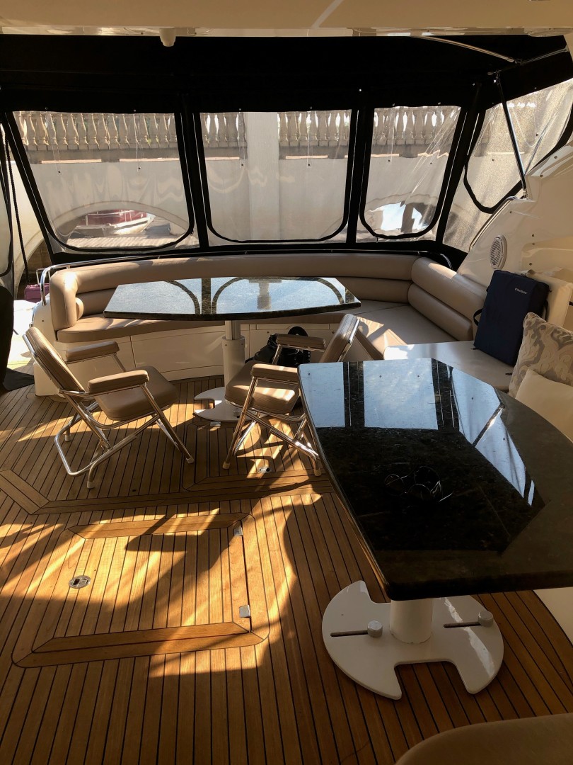 Sunseeker-Predator 2003-Low Profile PALM BEACH-Florida-United States-Aft Enclosure-1576400 | Thumbnail