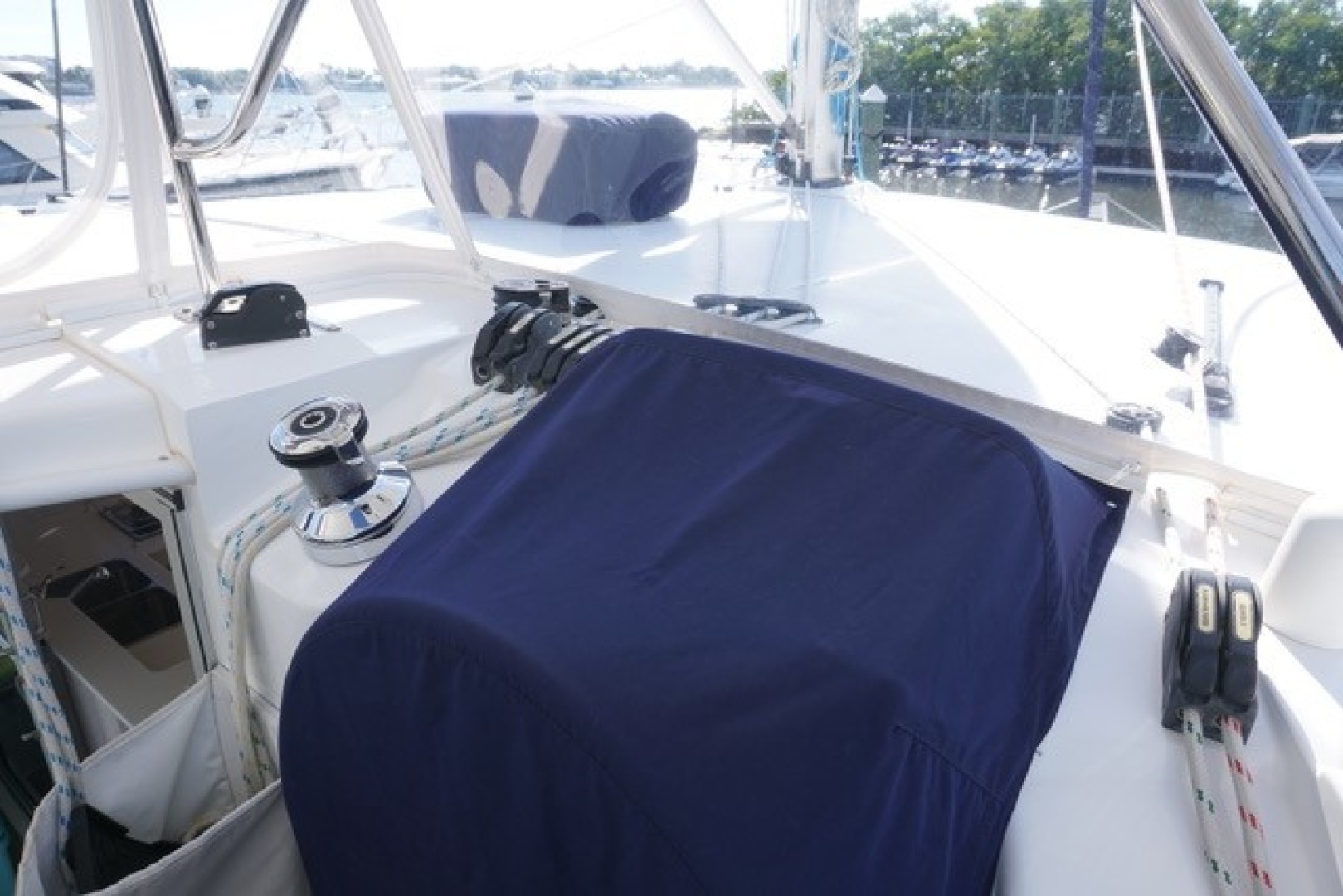 Leopard-44 2016-Grateful Fort Lauderdale-Florida-United States-Helm Covered-1471293 | Thumbnail