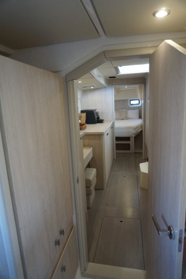 Leopard-44 2016-Grateful Fort Lauderdale-Florida-United States-Master Suite From Head-1471271