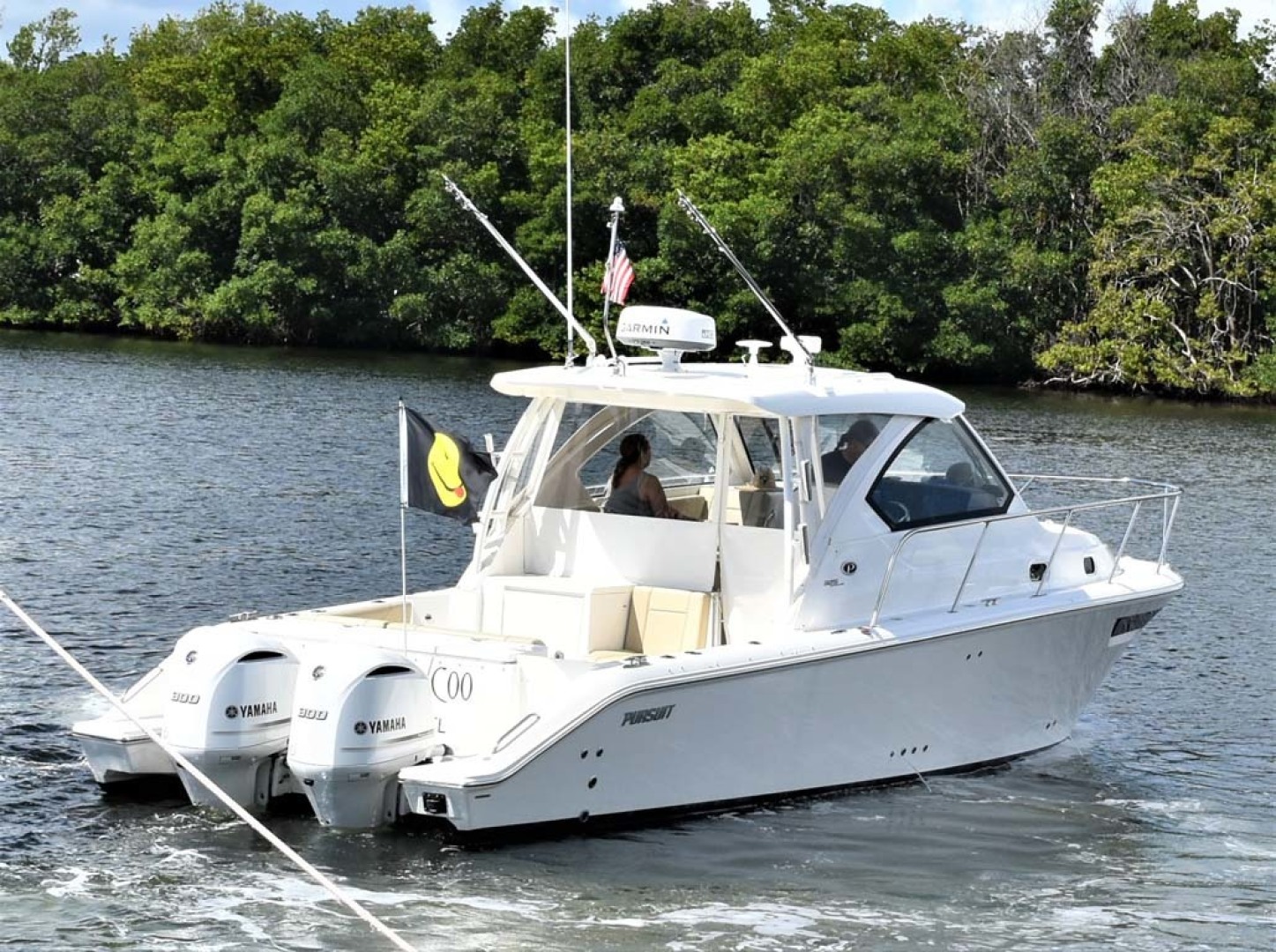 Pursuit-325 Offshore 2020-Coo Coo Miami-Florida-United States-Starboard Stern View-1475316 | Thumbnail