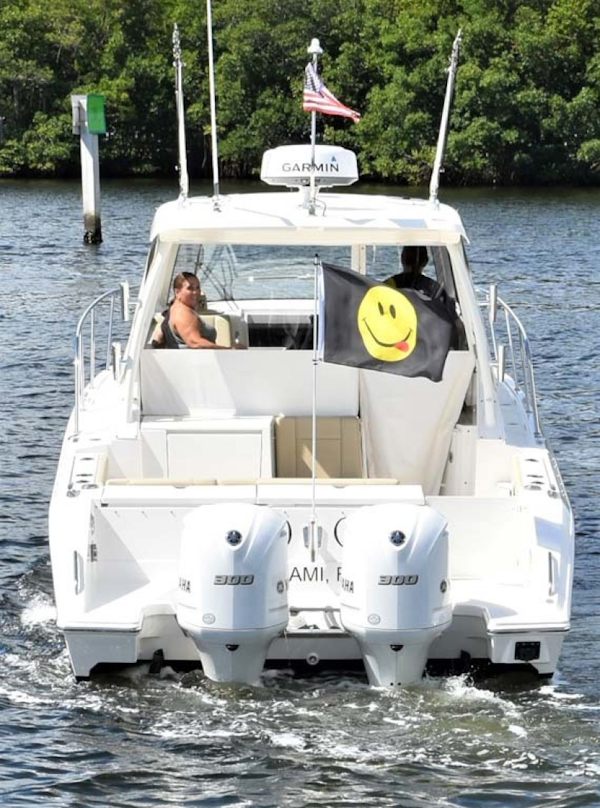 Pursuit-325 Offshore 2020-Coo Coo Miami-Florida-United States-Stern View-1475315