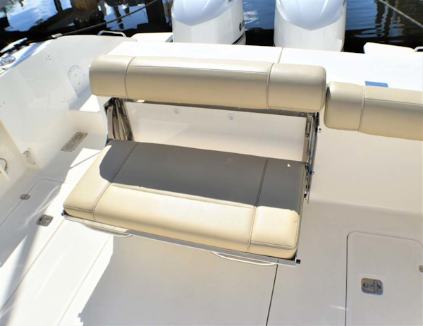 Pursuit-325 Offshore 2020-Coo Coo Miami-Florida-United States-Folding Transom Seat-1475304