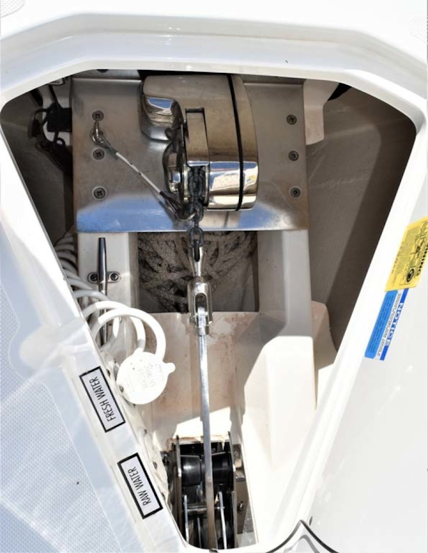 Pursuit-325 Offshore 2020-Coo Coo Miami-Florida-United States-Windlass-1475281