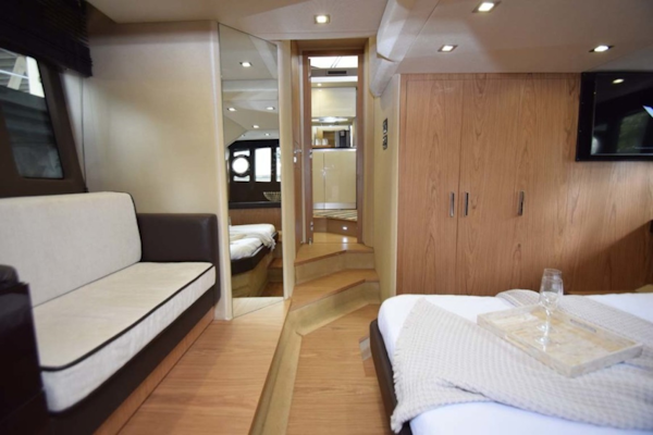 Sessa-C54 Express 2011 -Lighthouse Point-Florida-United States-Master Stateroom-1477105