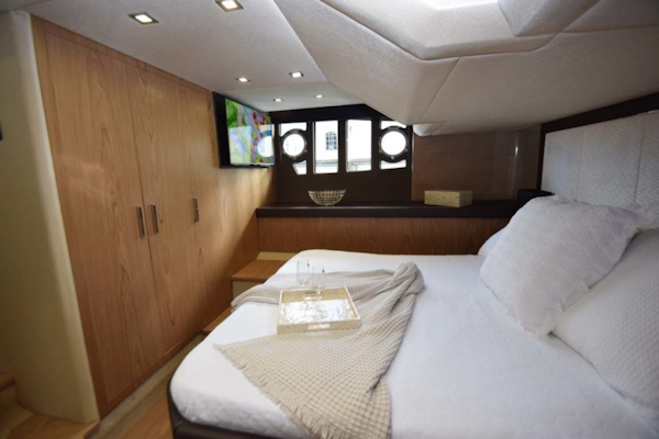 Sessa-C54 Express 2011 -Lighthouse Point-Florida-United States-Master Stateroom to Stbd-1477106