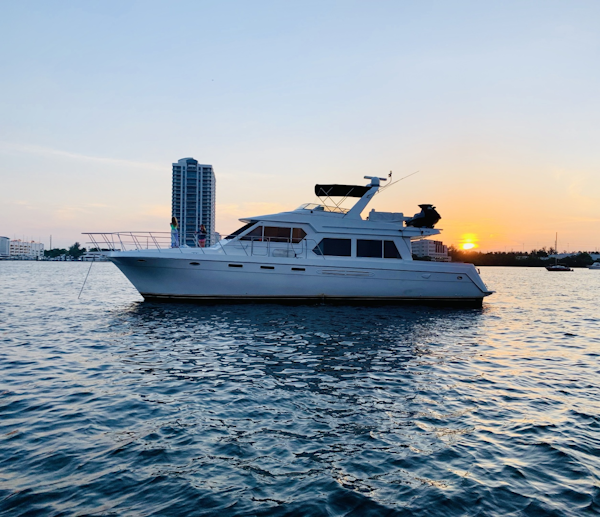 Navigator-5700 Rival 2003-The Motley Crew Miami-Florida-United States-1480981