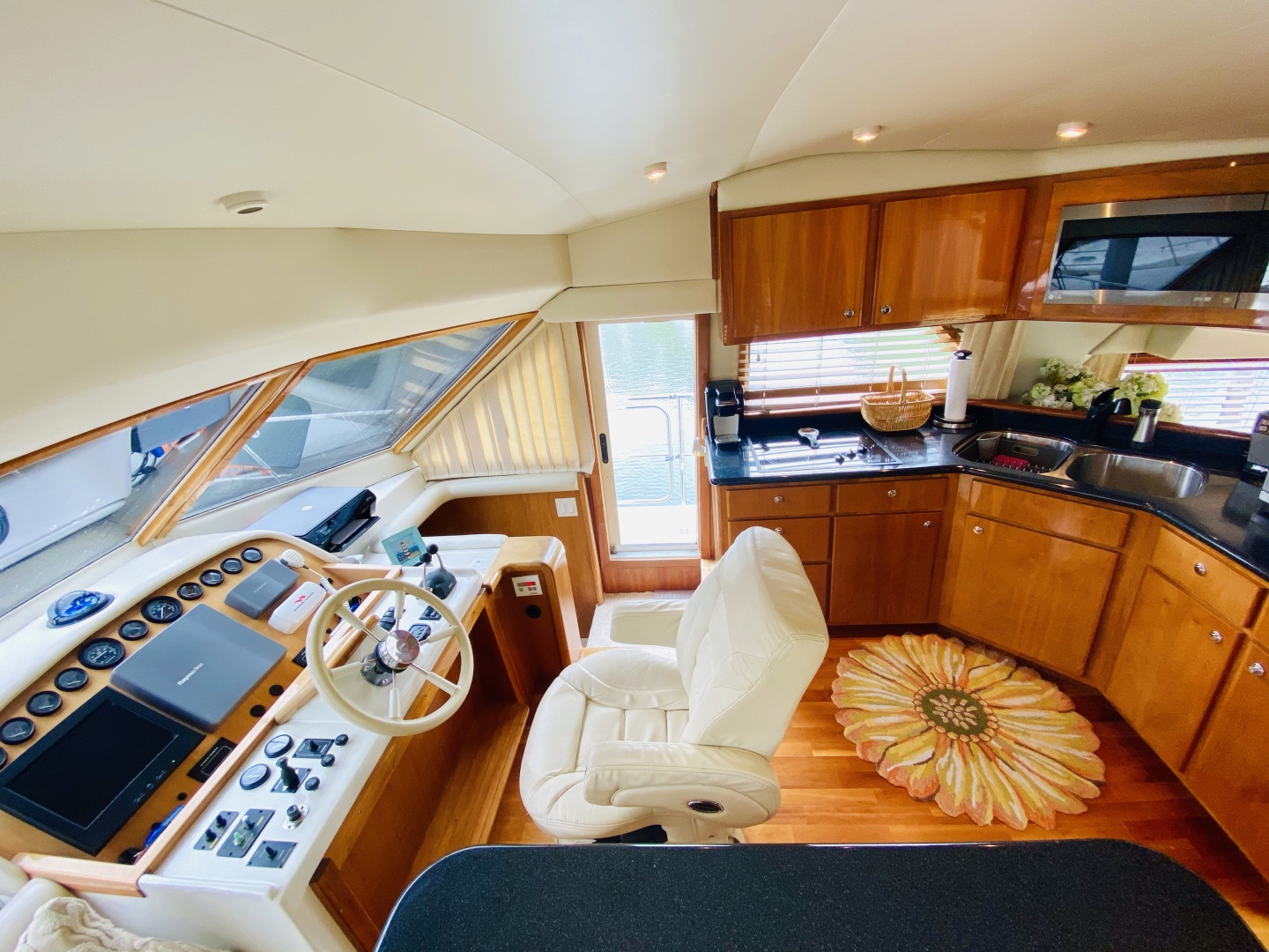 Navigator-5700 Rival 2003-The Motley Crew Miami-Florida-United States-1480876 | Thumbnail