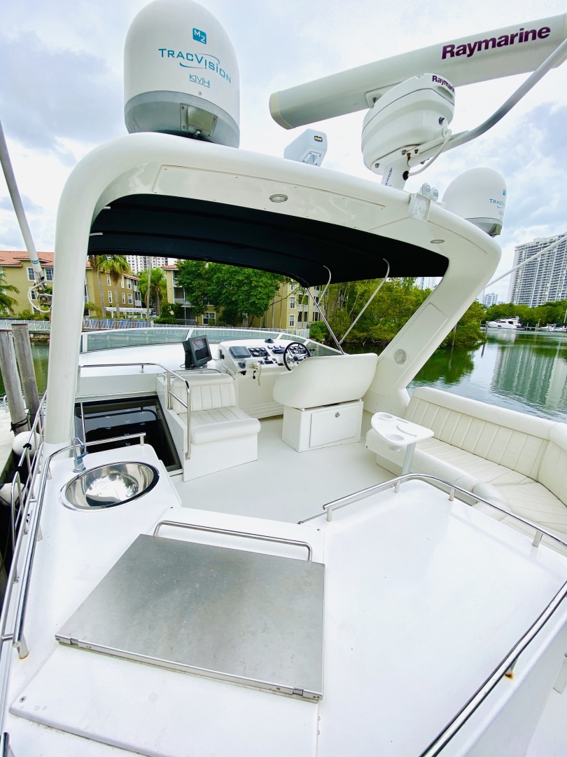 Navigator-5700 Rival 2003-The Motley Crew Miami-Florida-United States-1480954 | Thumbnail