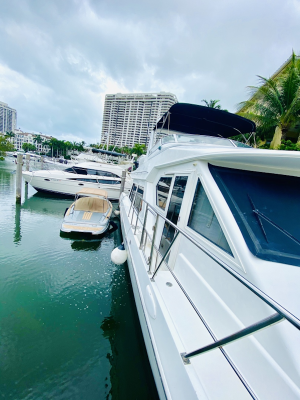 Navigator-5700 Rival 2003-The Motley Crew Miami-Florida-United States-1480611