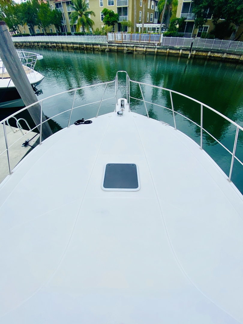 Navigator-5700 Rival 2003-The Motley Crew Miami-Florida-United States-1480606 | Thumbnail