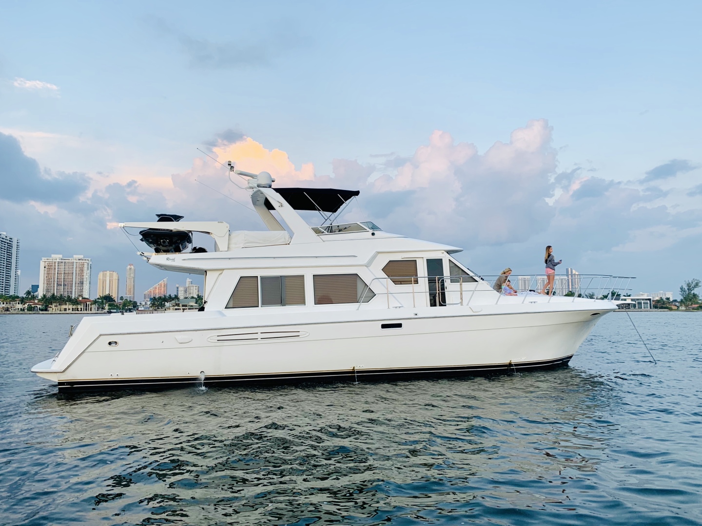 Navigator-5700 Rival 2003-The Motley Crew Miami-Florida-United States-1480996 | Thumbnail