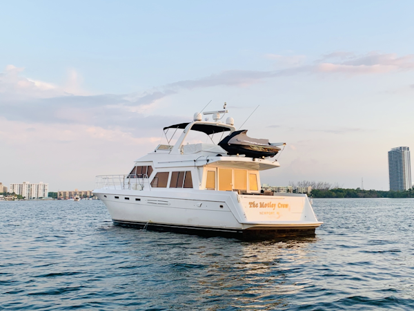 Navigator-5700 Rival 2003-The Motley Crew Miami-Florida-United States-1480979