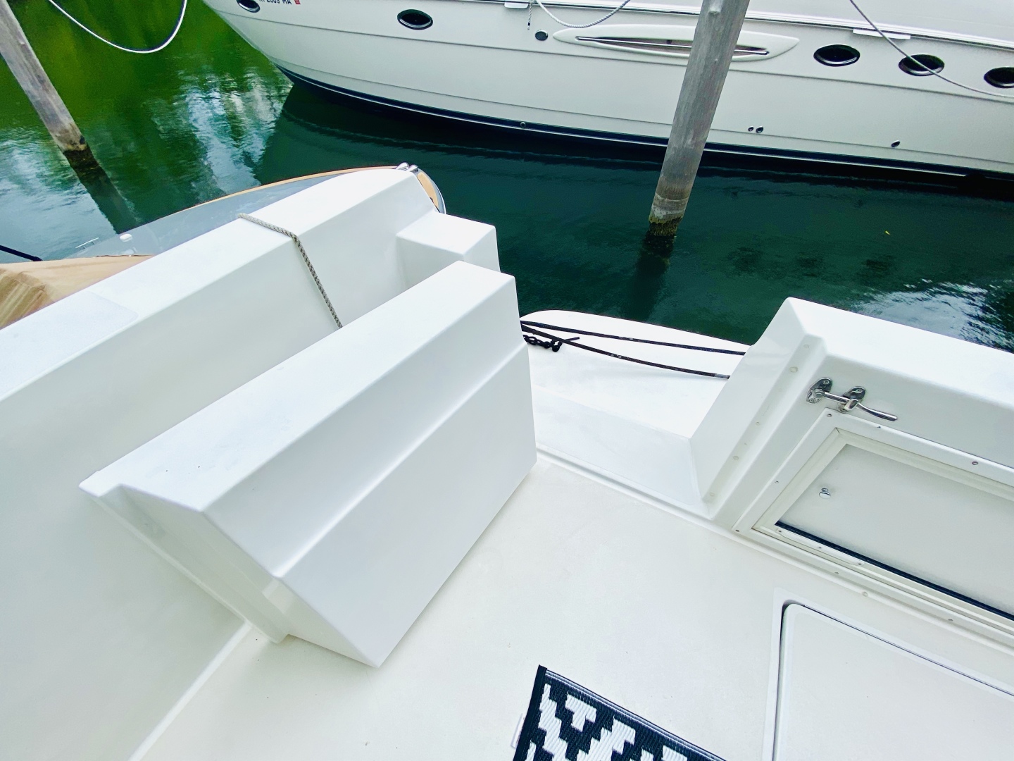 Navigator-5700 Rival 2003-The Motley Crew Miami-Florida-United States-1480627 | Thumbnail