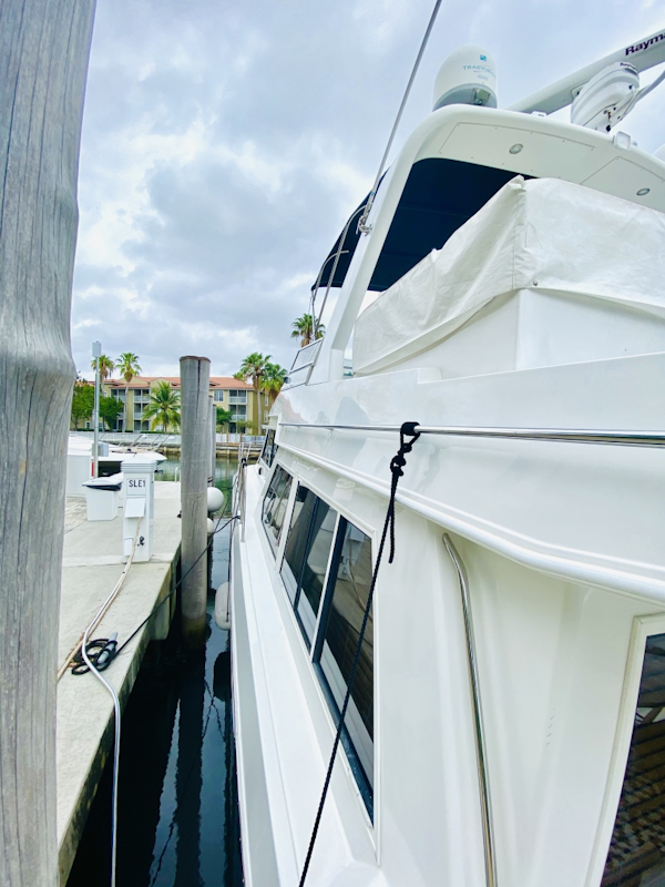 Navigator-5700 Rival 2003-The Motley Crew Miami-Florida-United States-1480615