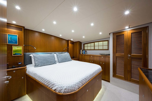 Rybovich-73 Convertible 2018-No Agenda North Palm Beach-Florida-United States-Master Stateroom-1486336