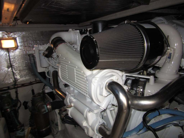 Sea Ray-44 Sedan Bridge 2006-Page Two St Petersburg-Florida-United States-Starboard Engine-1490151