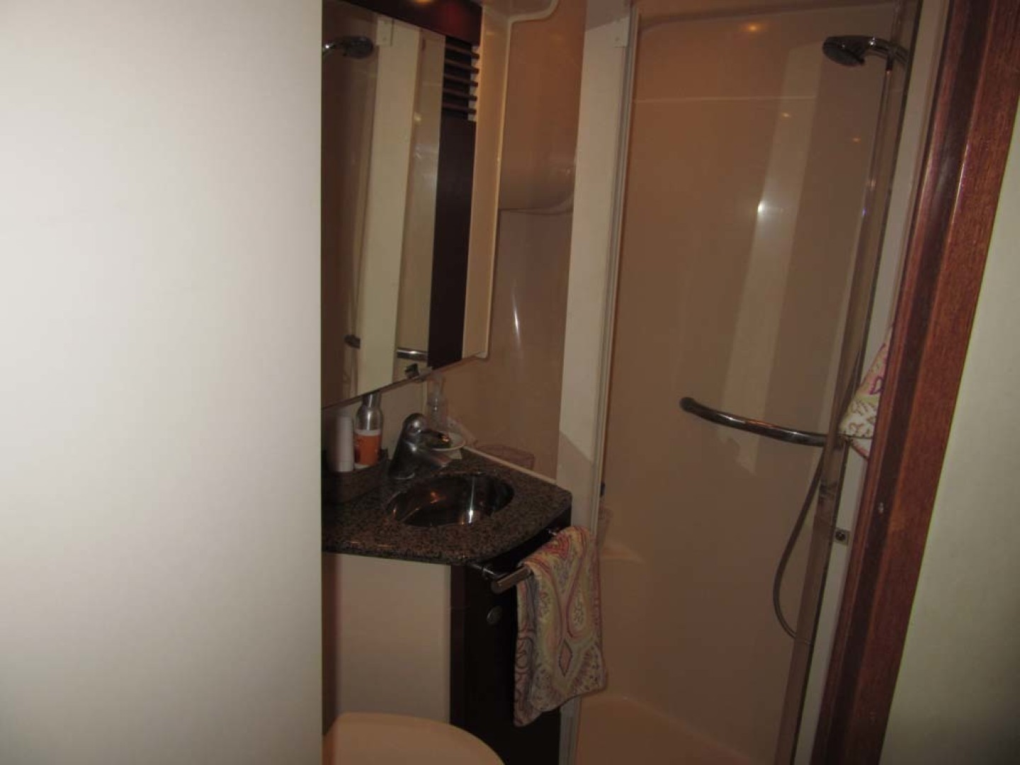 Sea Ray-44 Sedan Bridge 2006-Page Two St Petersburg-Florida-United States-Master Head And Shower Stall-1490136 | Thumbnail