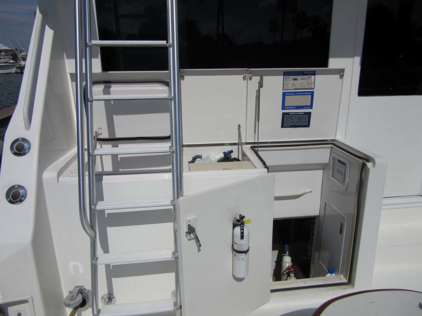 Viking-Flybridge Convertible 2001-VALHALLA Tierra Verde-Florida-United States-Freezer And Engine Room Access-1492739 | Thumbnail