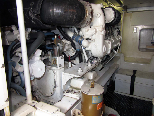 Viking-Flybridge Convertible 2001-VALHALLA Tierra Verde-Florida-United States-Port Engine-1492746