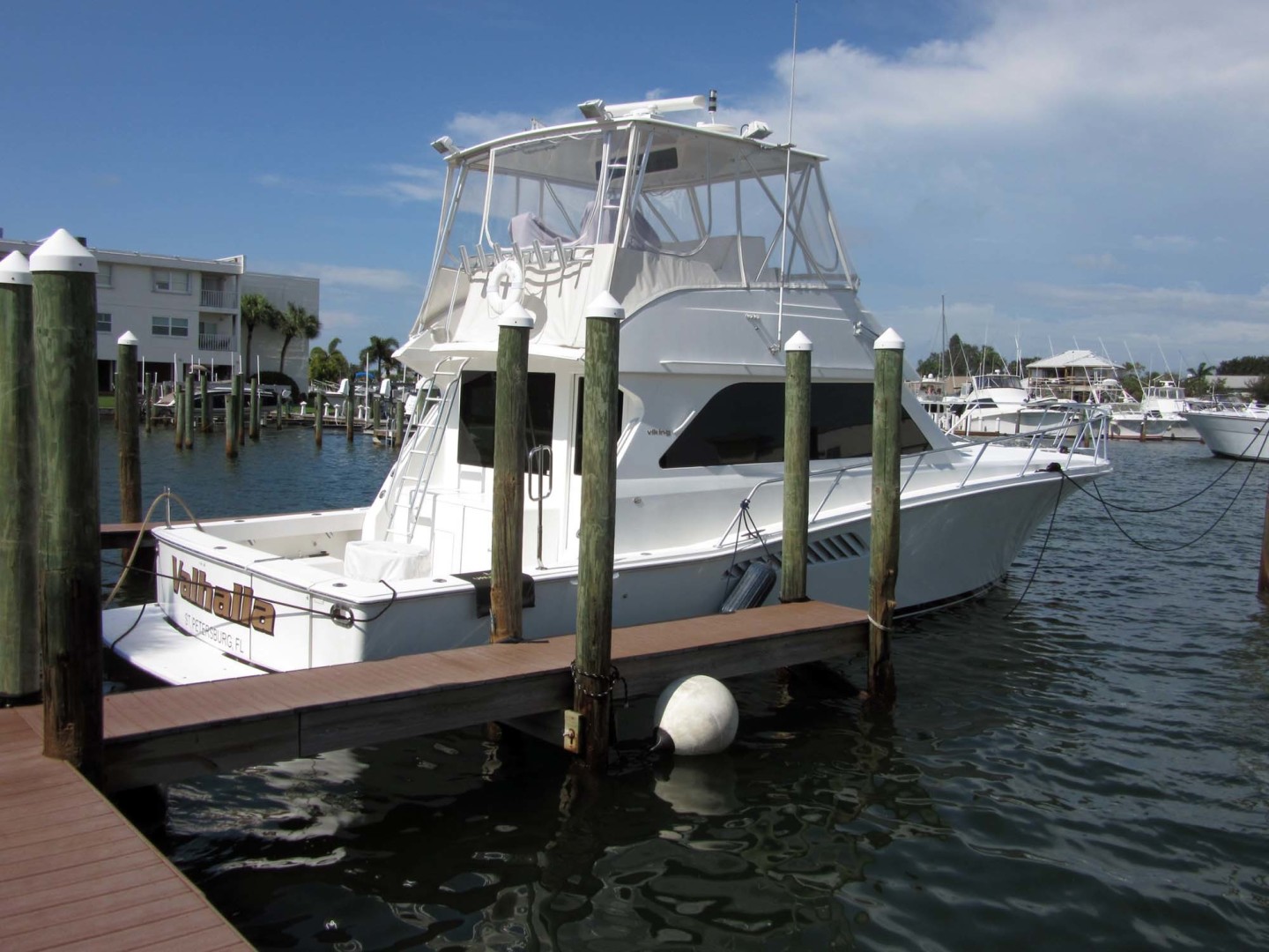 Viking-Flybridge Convertible 2001-VALHALLA Tierra Verde-Florida-United States-Starboard Profile-1492749 | Thumbnail