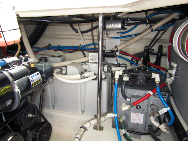 Monterey-355 Sport Yacht 2014-Sunset Serenity St. Petersburg-Florida-United States-Holding And Hot Water-1498616