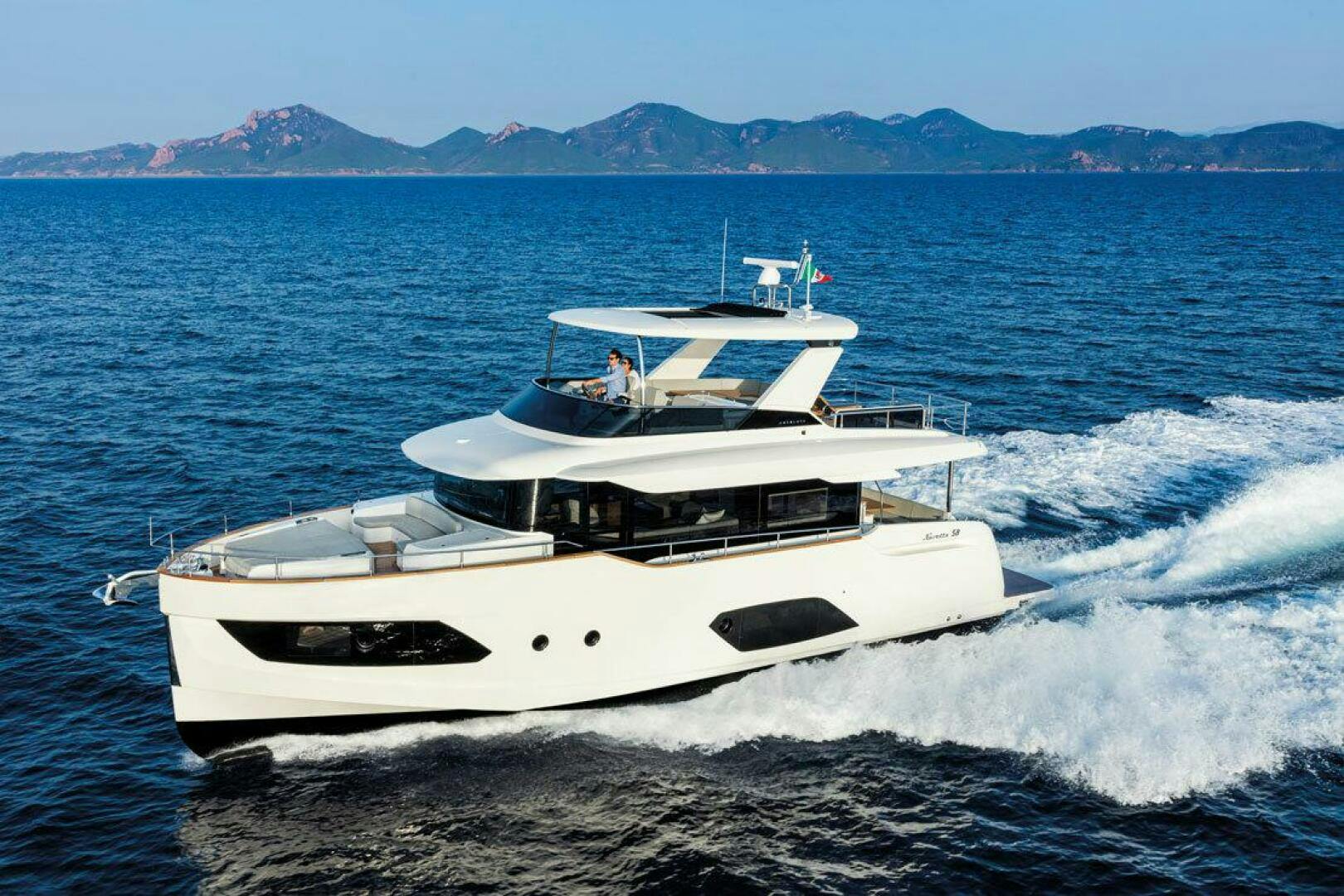 Absolute-Navetta 58 2025 -Fort Lauderdale-Florida-United States-4699332