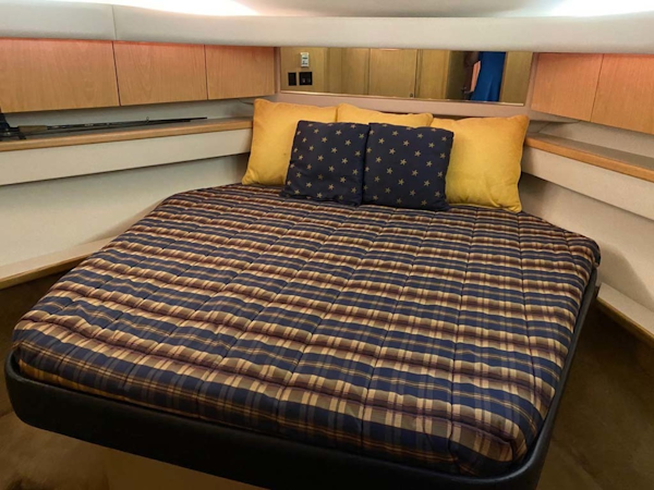 Tiara Yachts-Express 1998-Problem Child Seattle-Washington-United States-V-Berth Master Cabin-1511414
