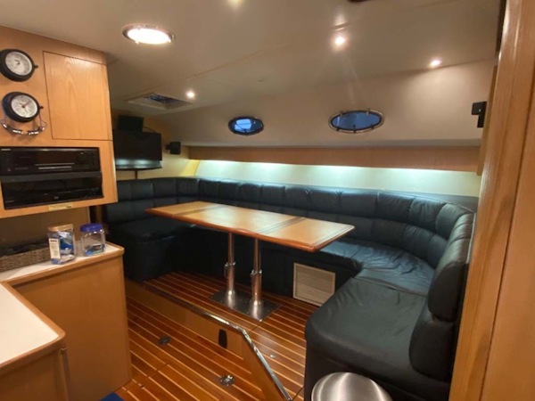 Tiara Yachts-Express 1998-Problem Child Seattle-Washington-United States-Stbd Settee-1511413