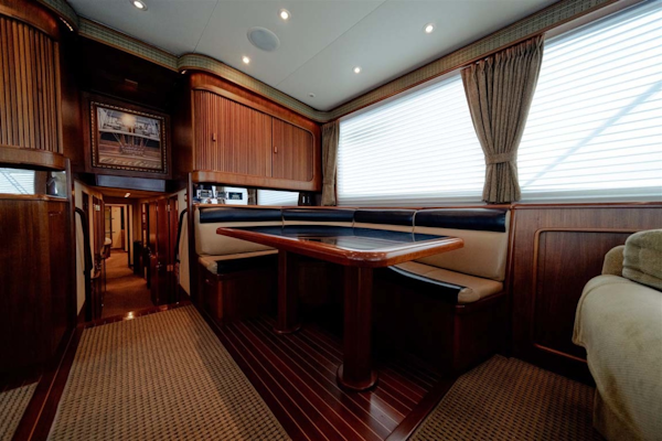Jim Smith-Convertible Sportfish 2006-Silky Palm Beach-Florida-United States-Dinette-1516993