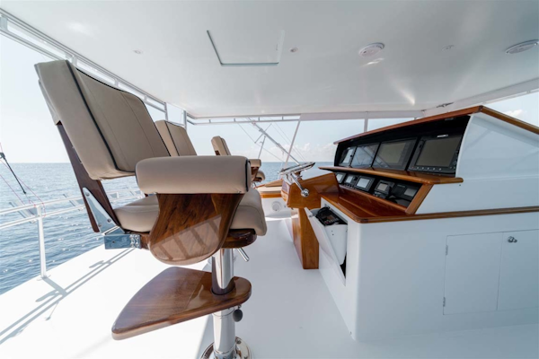 Jim Smith-Convertible Sportfish 2006-Silky Palm Beach-Florida-United States-Helm-1517028